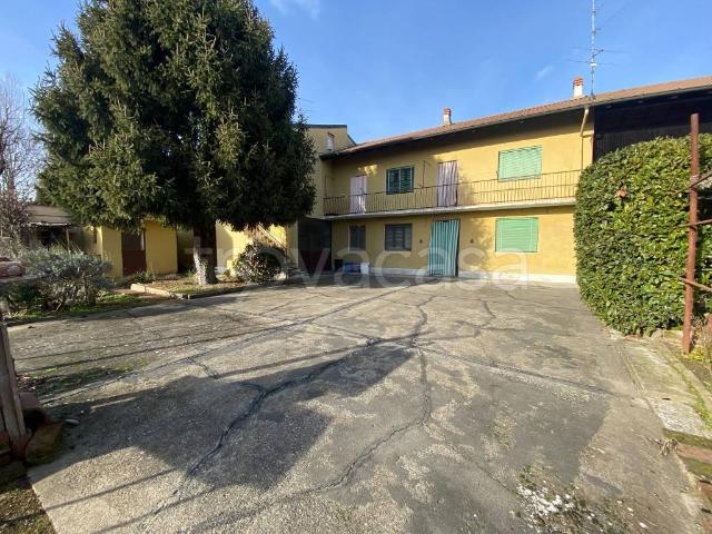 Villa bifamiliare in vendita a Robbio via Gorizia