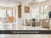 Villa bifamiliare in vendita a Roma