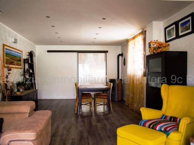 Villa bifamiliare in vendita a Roma via Butera, Borghesiana