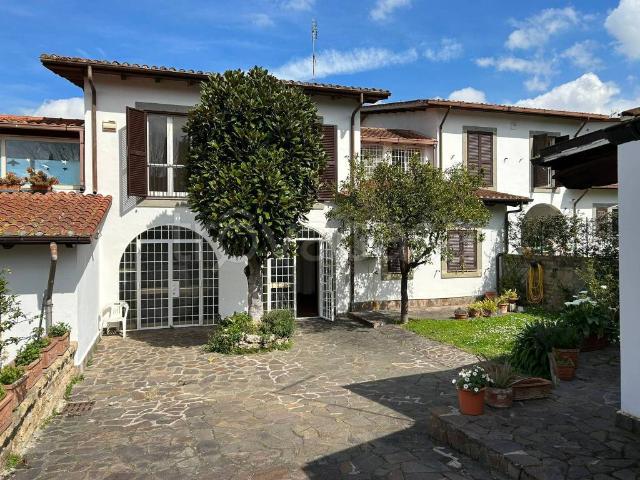 Villa bifamiliare in vendita a Roma, Acilia