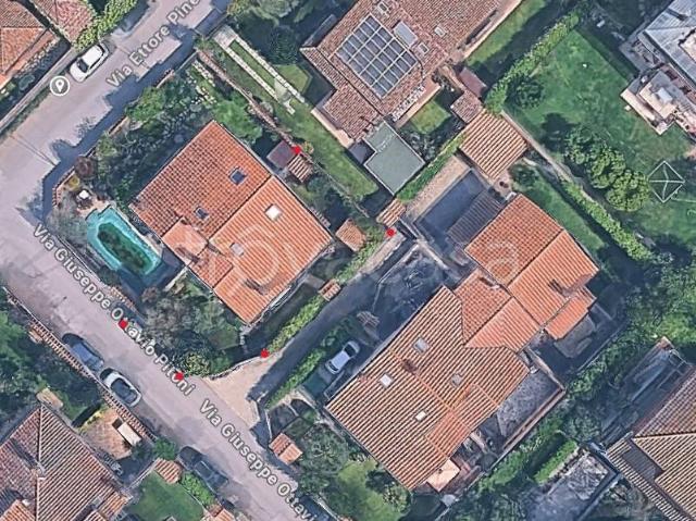 Villa bifamiliare in vendita a Roma, Infernetto
