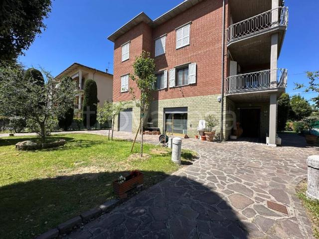 Villa bifamiliare in vendita a Rometta, Sassuolo