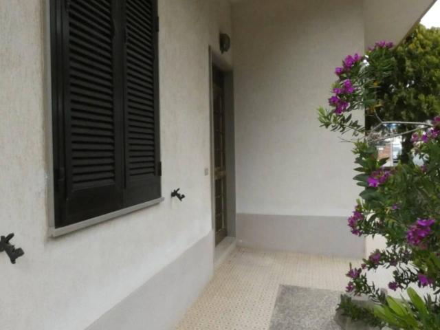 Villa bifamiliare in vendita a Rosignano Marittimo