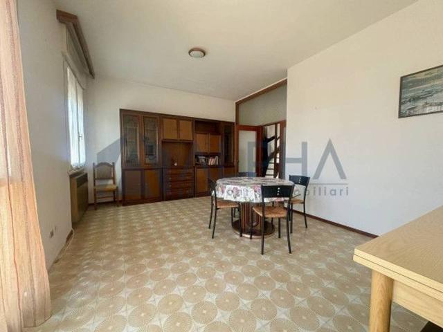 Villa bifamiliare in vendita a Ravenna