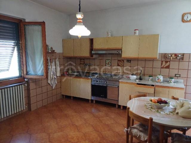 Villa bifamiliare in vendita a Reggello via Mentana