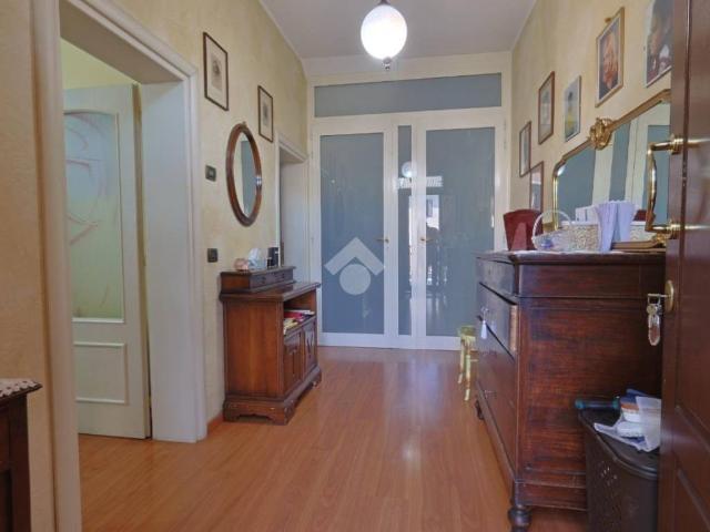 Villa bifamiliare in vendita a Reggio nell'Emilia via Rinaldi, Roncocesi Villaggio Crostolo
