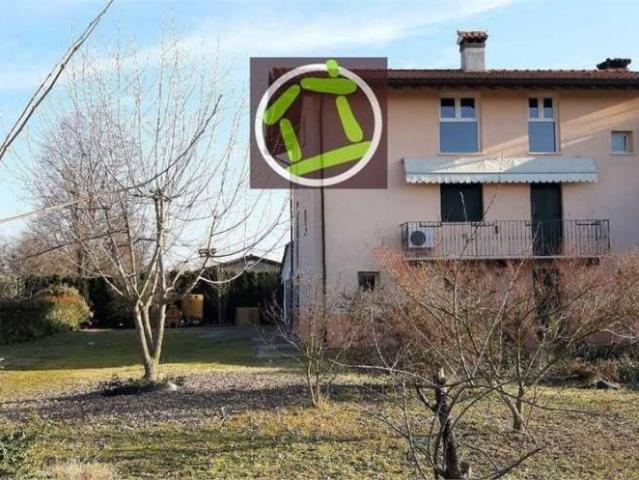 Villa bifamiliare in vendita a Torre, Pordenone