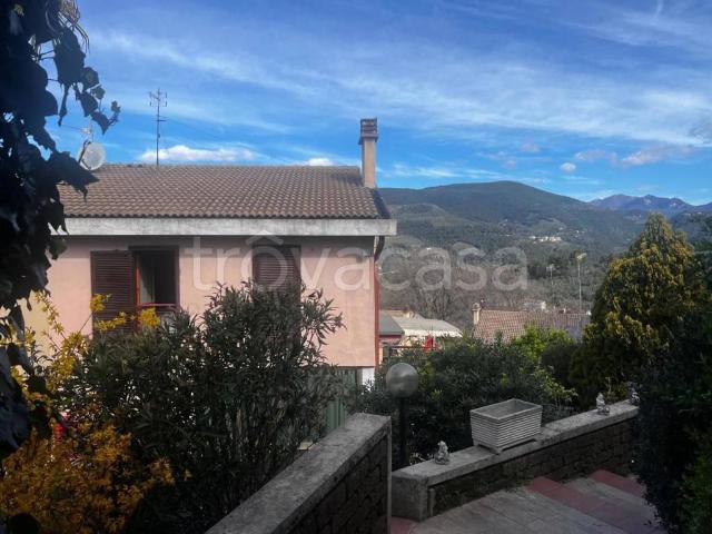 Villa bifamiliare in vendita a Terni strada della Romita, Valserra Valnerina