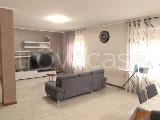 Villa bifamiliare in vendita a Trescore Balneario via Minardi