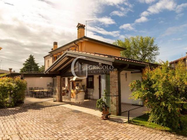 Villa bifamiliare in vendita a Treviso via delle Cave, Sant'Antonino Ospedale