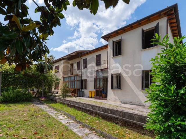 Villa bifamiliare in vendita a Treviso strada del Pozzetto, Santa Bona Nuova
