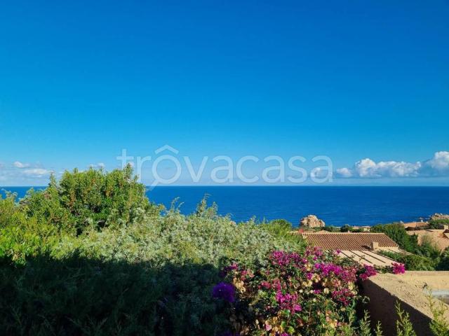 Villa bifamiliare in vendita a Trinità d'Agultu e Vignola