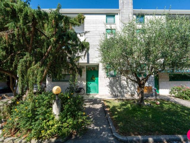 Villa bifamiliare in vendita a Udine via Gervasutta, Via Lumignacco Via Pozzuolo