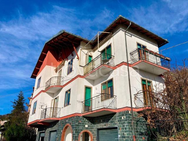 Villa bifamiliare in vendita a Uscio