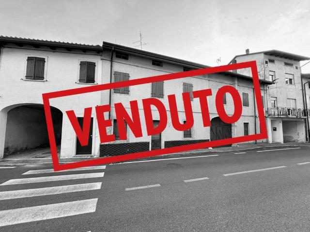 Villa bifamiliare in vendita a Valeriano, Pinzano al Tagliamento