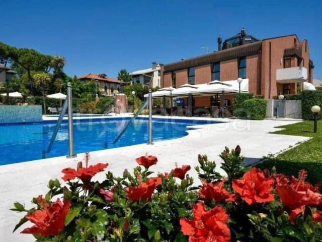 Villa bifamiliare in vendita a Venezia, Lido di Venezia