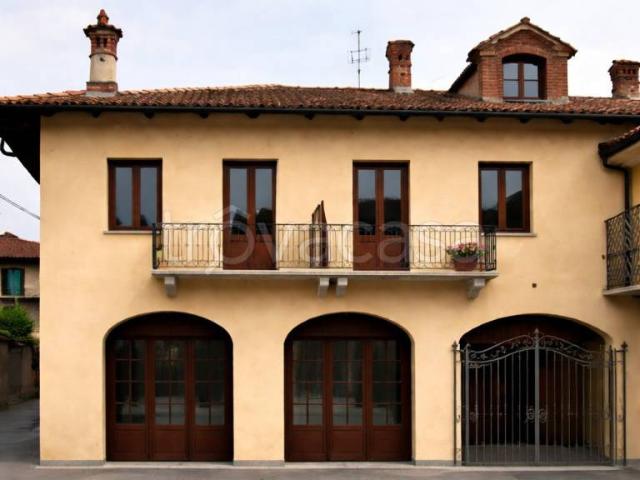 Villa bifamiliare in vendita a Vigone via Santa Caterina, 13