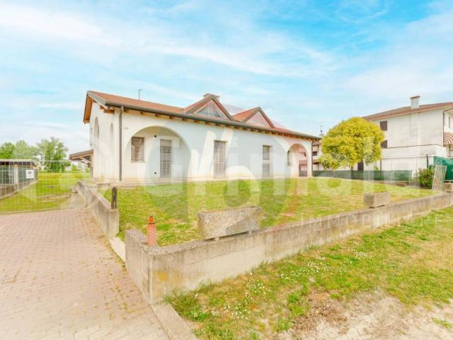Villa bifamiliare in vendita a Vigodarzere via Vittorio Veneto