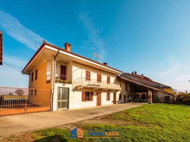Villa bifamiliare in vendita a Villafalletto