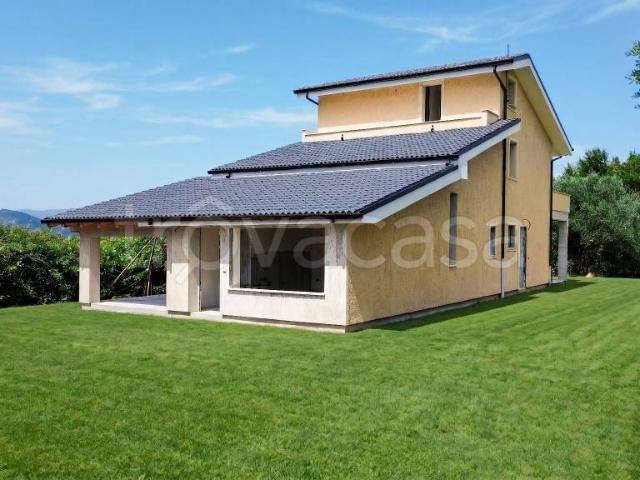 Villa bifamiliare in vendita a Zagarolo via Colle Mainello