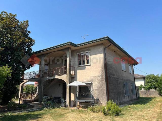 Villa bifamiliare in vendita a Zimella