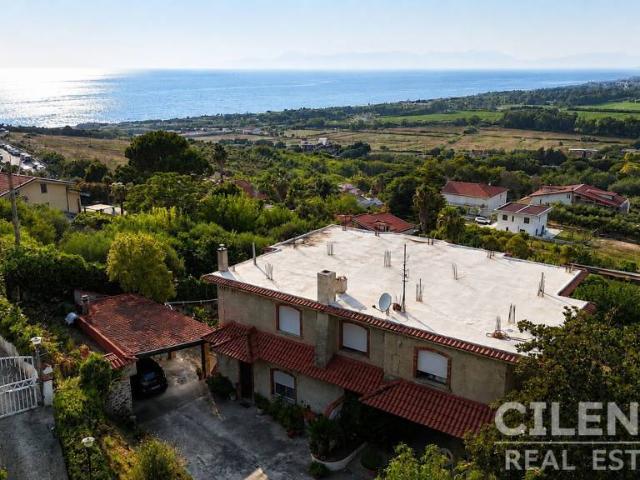 Villa singola in vendita ad Agropoli via Volturno
