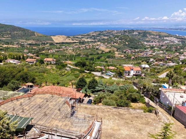 Villa bifamiliare in vendita ad Agropoli via Fontana Saracena