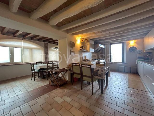 Villa bifamiliare in vendita ad Alta Val Tidone
