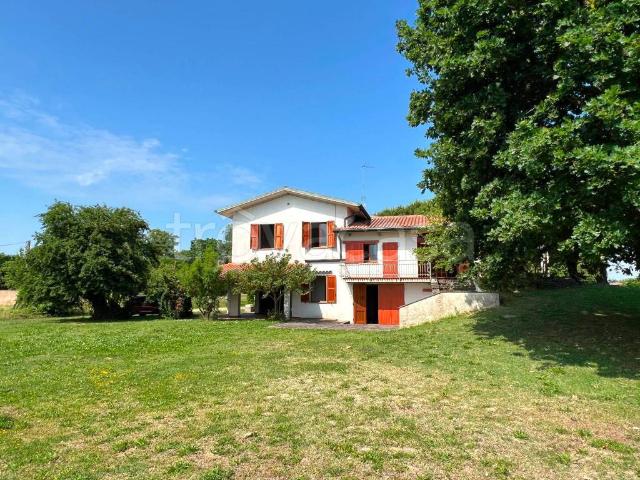 Villa bifamiliare in vendita ad Argenta via della Chiesa, 4