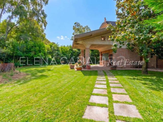 Villa bifamiliare in vendita ad Ardea via Tevere, Tor San Lorenzo Nuova California