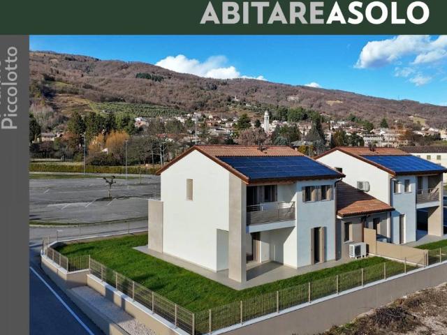 Villa Bifamiliare in affitto a Cavaso del Tomba via Pasubio, giardino privato, box, terrazzo TrovaCasa