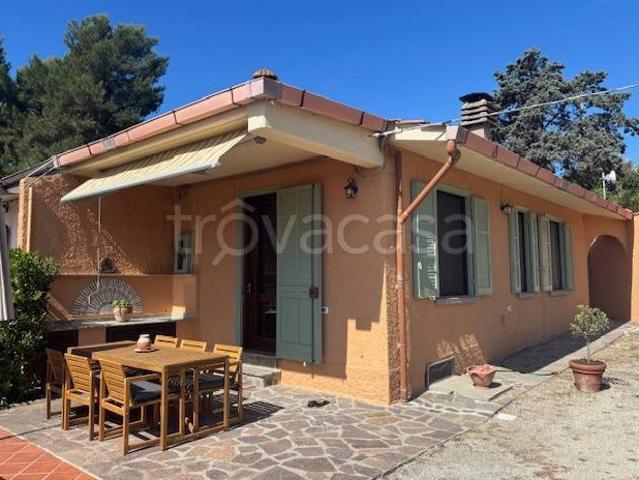 Villa Bifamiliare in affitto a Capoliveri località Ripitino, arredato, giardino privato, terrazzo TrovaCasa