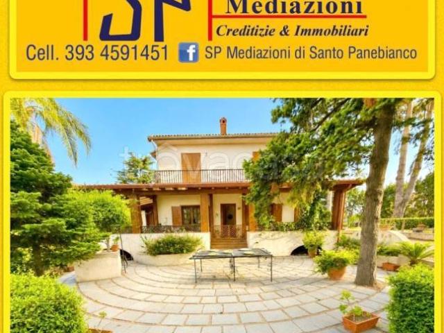 Villa bifamiliare in affitto a Giarre viale delle Provincie