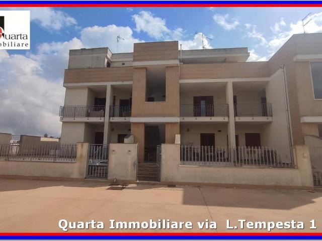 Villa Bifamiliare in affitto a Lecce via San Pietro in Lama, 67, non arredato/vuoto, posto auto, terrazzo TrovaCasa