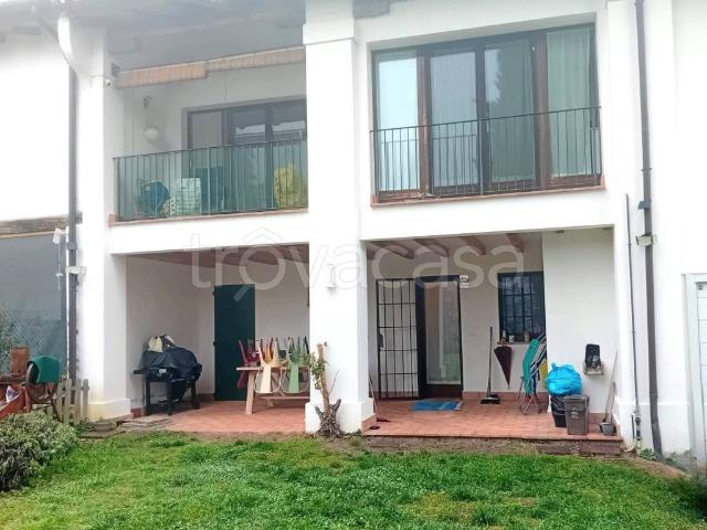 Villa Bifamiliare in affitto a Monte San Pietro via Dondarini, 2a, arredato, giardino privato, box TrovaCasa
