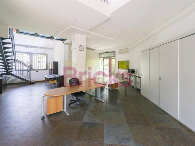 Villa bifamiliare in affitto a Milano