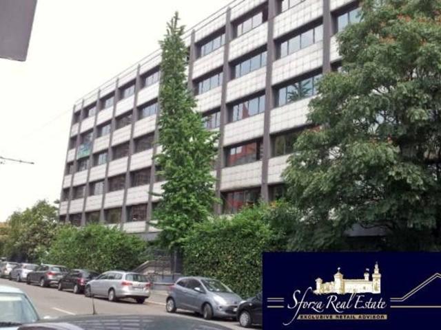 Villa bifamiliare in affitto a Milano