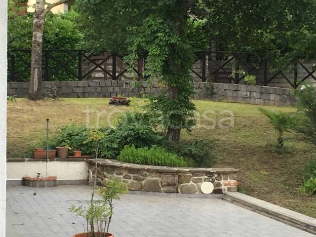 Villa bifamiliare in affitto a San Marcello Piteglio via Casa di Monte