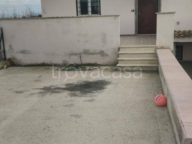 Villa Bifamiliare in affitto a San Cesareo via della Favetta, giardino privato, terrazzo, parzialmente arredato TrovaCasa
