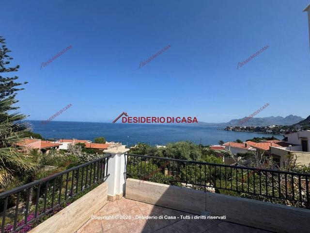 Villa Bifamiliare in affitto a Santa Flavia via Francesco Paolo Perez, 104, terrazzo, parzialmente arredato, caminetto TrovaCasa