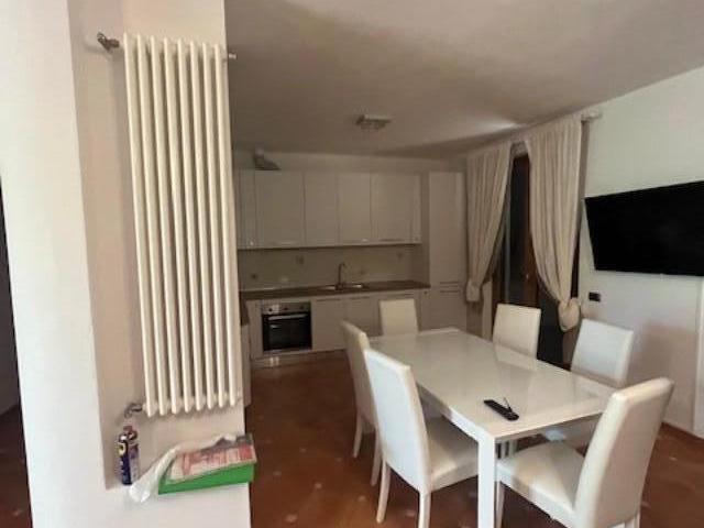 Villa Bifamiliare in affitto a Sarzana, case in affitto Sarzana