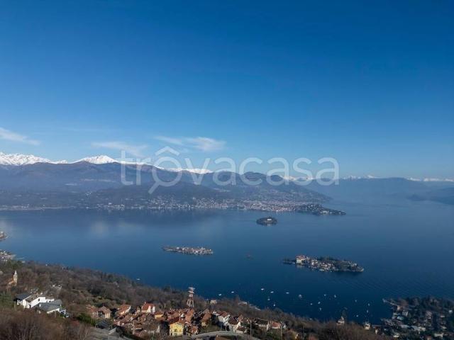 Villa Bifamiliare in affitto a Stresa, arredato, giardino privato, vista panoramica TrovaCasa