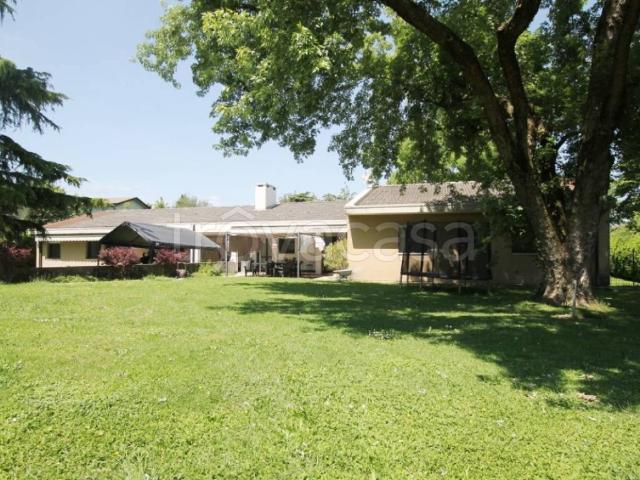 Villa Bifamiliare in affitto a Padova via Isola di Torre, non arredato/vuoto, giardino privato, posto auto TrovaCasa