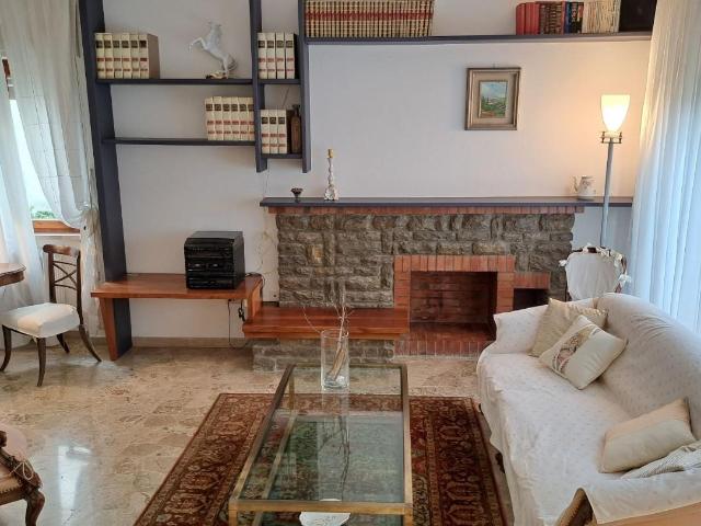 Villa Bifamiliare in affitto a Rosignano Marittimo, case in affitto Rosignano Marittimo
