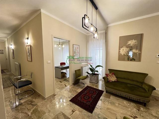 Villa bifamiliare in affitto a Ragusa