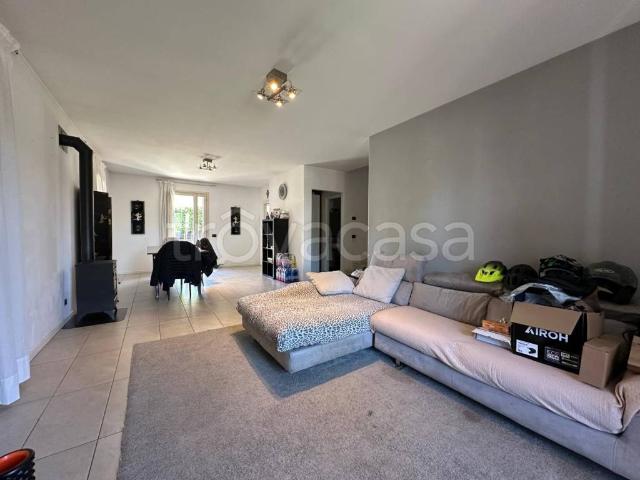 Villa Bifamiliare in affitto a Teolo via dei Castagni, giardino privato, box, terrazzo TrovaCasa