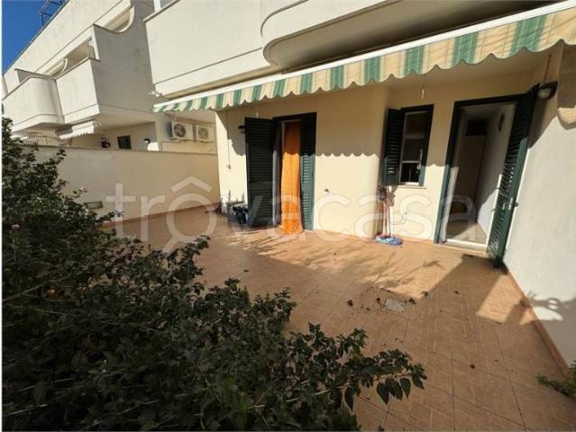 Villa bifamiliare in affitto a Ugento viale delle Orchidee, 53, Lido Marini