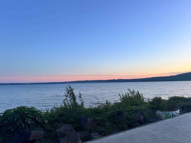 Villa Bifamiliare in affitto ad Anguillara Sabazia via delle Ginestre, arredato, giardino privato, posto auto TrovaCasa