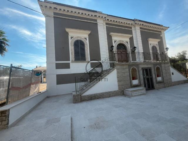 Villa Bifamiliare in affitto ad Andria via Castel del Monte, 41, arredato, posto auto, terrazzo TrovaCasa
