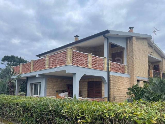 Villa Bifamiliare in in affitto da privato a Terracina lido delle Muse, giardino, box, terrazzo TrovaCasa